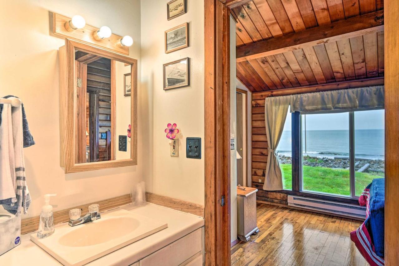 Waterfront Sekiu Escape - 9 Mi To Neah Bay! Villa ภายนอก รูปภาพ