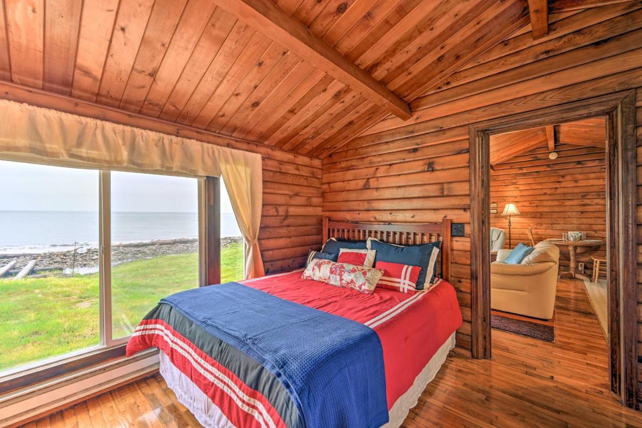 Waterfront Sekiu Escape - 9 Mi To Neah Bay! Villa ภายนอก รูปภาพ