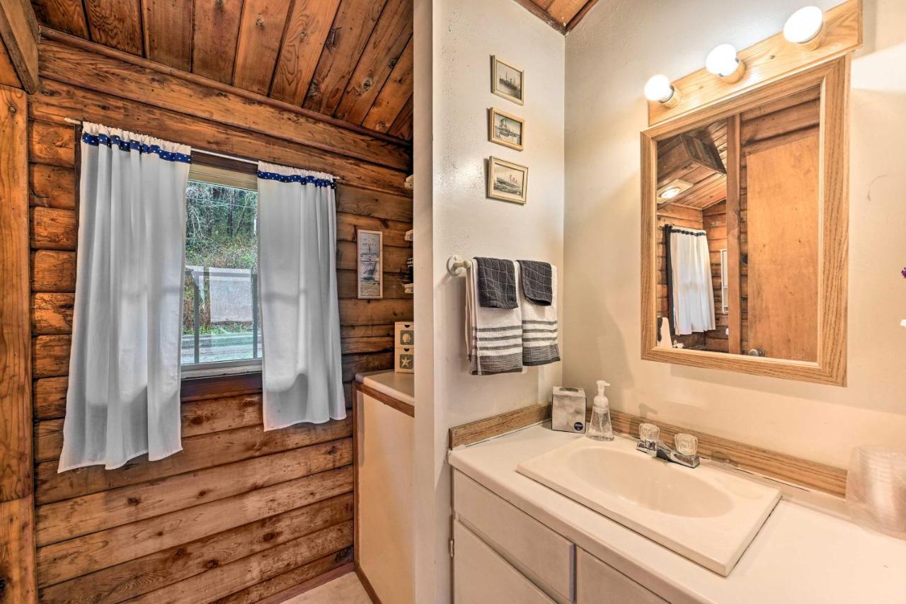 Waterfront Sekiu Escape - 9 Mi To Neah Bay! Villa ภายนอก รูปภาพ